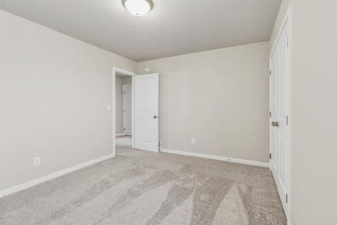 6723 Deer Creek Loop Horace ND 58047