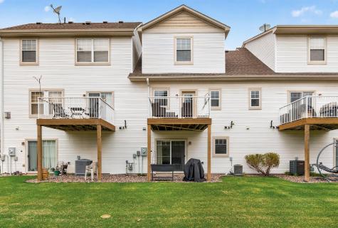 10859 Kingsfield Lane Woodbury MN 55129