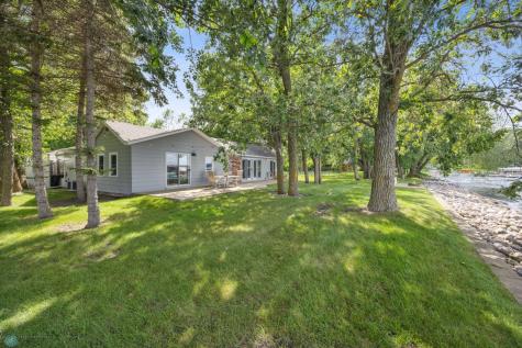 886 S Shore Drive Detroit Lakes MN 56501