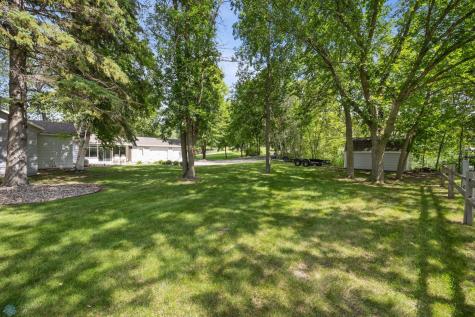 886 S Shore Drive Detroit Lakes MN 56501