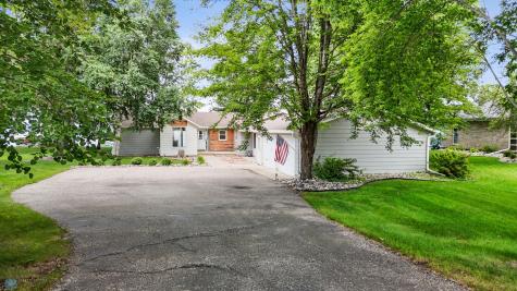 886 S Shore Drive Detroit Lakes MN 56501