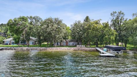 886 S Shore Drive Detroit Lakes MN 56501