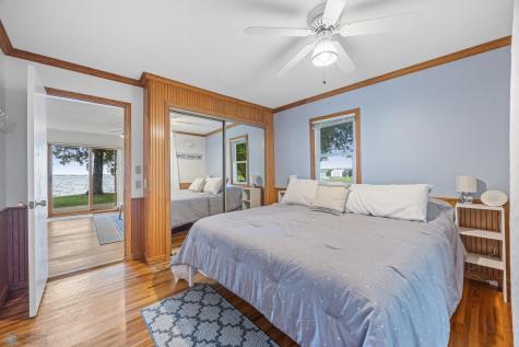 886 S Shore Drive Detroit Lakes MN 56501