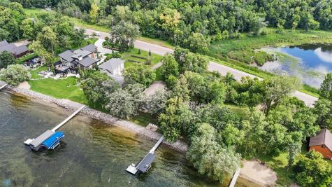886 S Shore Drive Detroit Lakes MN 56501