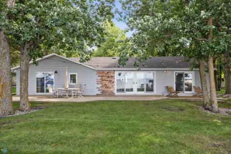 886 S Shore Drive Detroit Lakes MN 56501