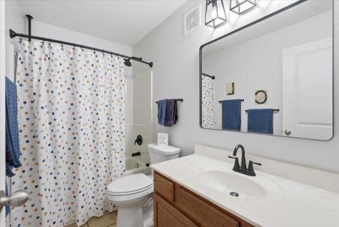 640 Addison Alcove Woodbury MN 55129