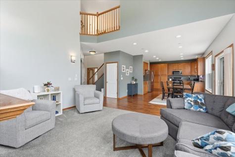 640 Addison Alcove Woodbury MN 55129