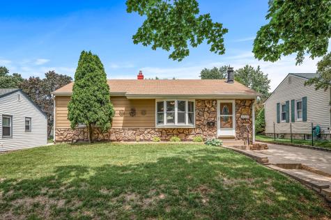 2233 Fremont Avenue E Saint Paul MN 55119