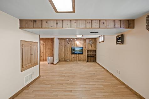 2233 Fremont Avenue E Saint Paul MN 55119
