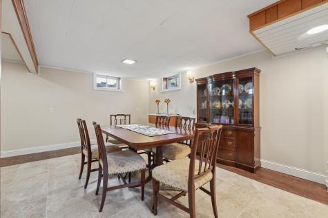 783 California Avenue W Saint Paul MN 55117