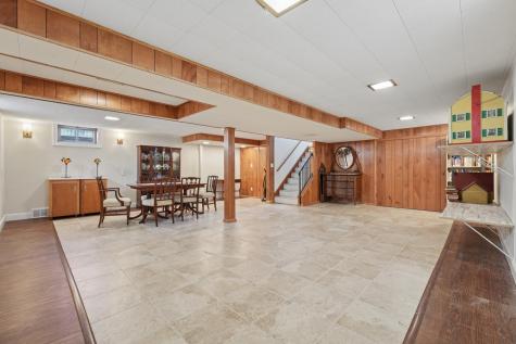 783 California Avenue W Saint Paul MN 55117