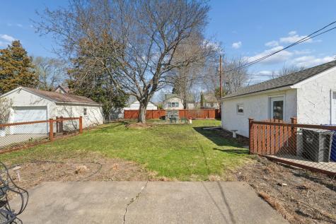 783 California Avenue W Saint Paul MN 55117