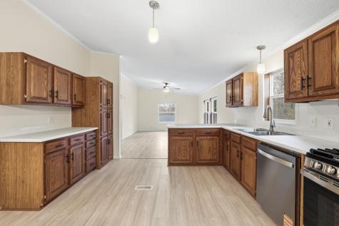 720 Central Avenue S New Prague MN 56071
