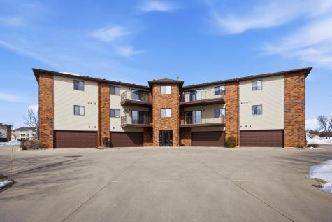 2705 35th Avenue S Fargo ND 58104