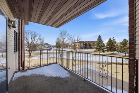2705 35th Avenue S Fargo ND 58104