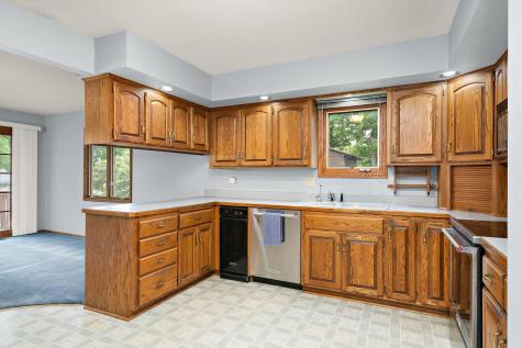 2179 Noble Lane Mound MN 55364