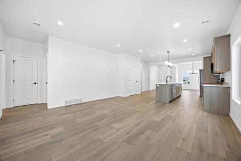 4736 Hampton Loop S Moorhead MN 56560