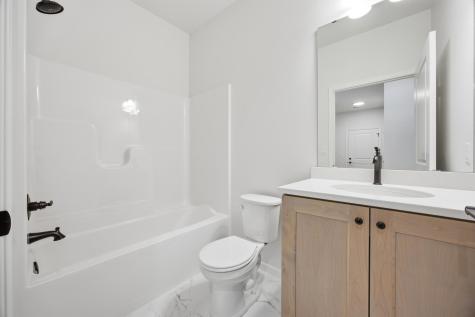 4736 Hampton Loop S Moorhead MN 56560