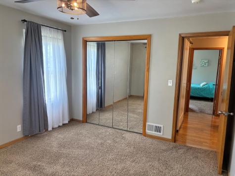 414 S Dewey Street Fairmont MN 56031