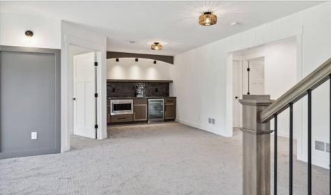 5324 Spring Lane Minnetonka MN 55345