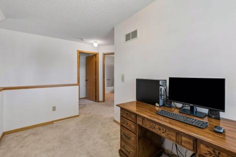 12750 Edgewater Path Apple Valley MN 55124