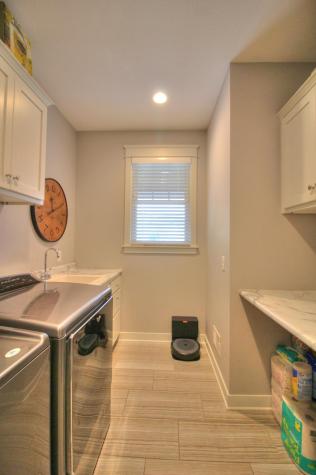 302 Grand Drive Lake City MN 55041