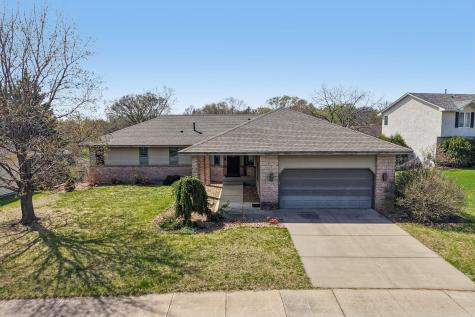 8912 Vincent Place Bloomington MN 55431