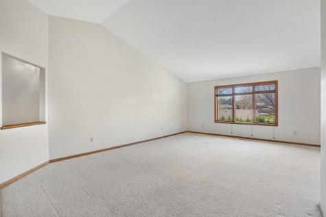 8912 Vincent Place Bloomington MN 55431