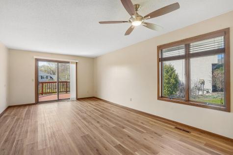 8912 Vincent Place Bloomington MN 55431