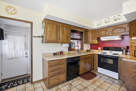 429 Coventry Road Hoyt Lakes MN 55750