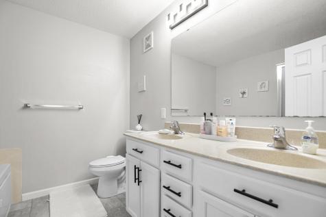 13768 Atwood Avenue Rosemount MN 55068