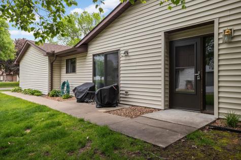 8792 134th Street W Apple Valley MN 55124