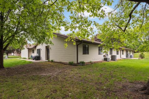 8792 134th Street W Apple Valley MN 55124