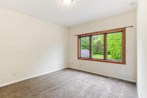 6104 24th Street N Oakdale MN 55128