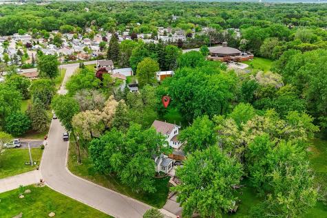 6104 24th Street N Oakdale MN 55128