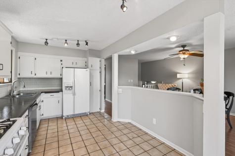 1075 Lowell Drive Apple Valley MN 55124