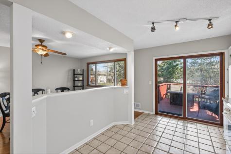 1075 Lowell Drive Apple Valley MN 55124