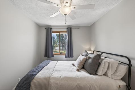 1075 Lowell Drive Apple Valley MN 55124