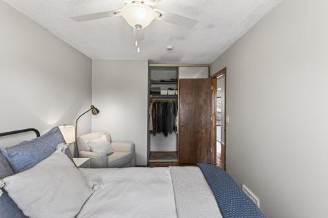 1075 Lowell Drive Apple Valley MN 55124