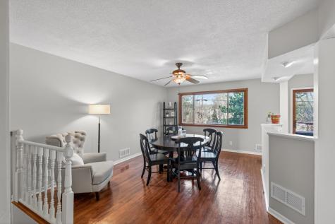 1075 Lowell Drive Apple Valley MN 55124