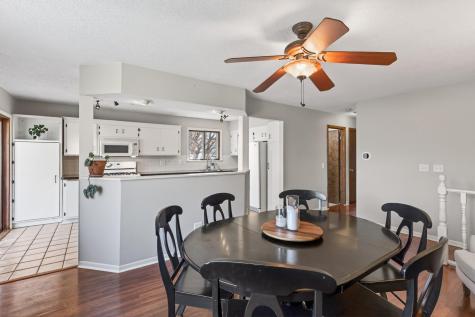 1075 Lowell Drive Apple Valley MN 55124