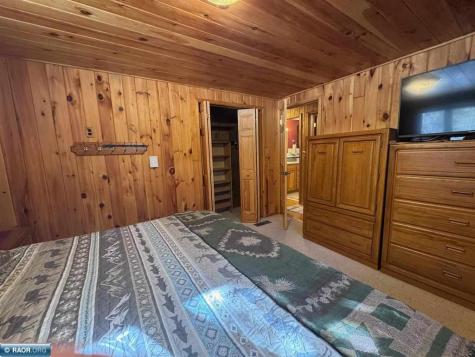 8519 Peterson Road Cook MN 55723