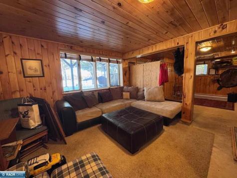 8519 Peterson Road Cook MN 55723