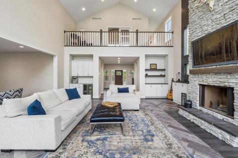 4704 S Lake Sarah Drive Independence MN 55359