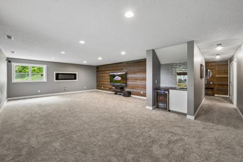 4704 S Lake Sarah Drive Independence MN 55359
