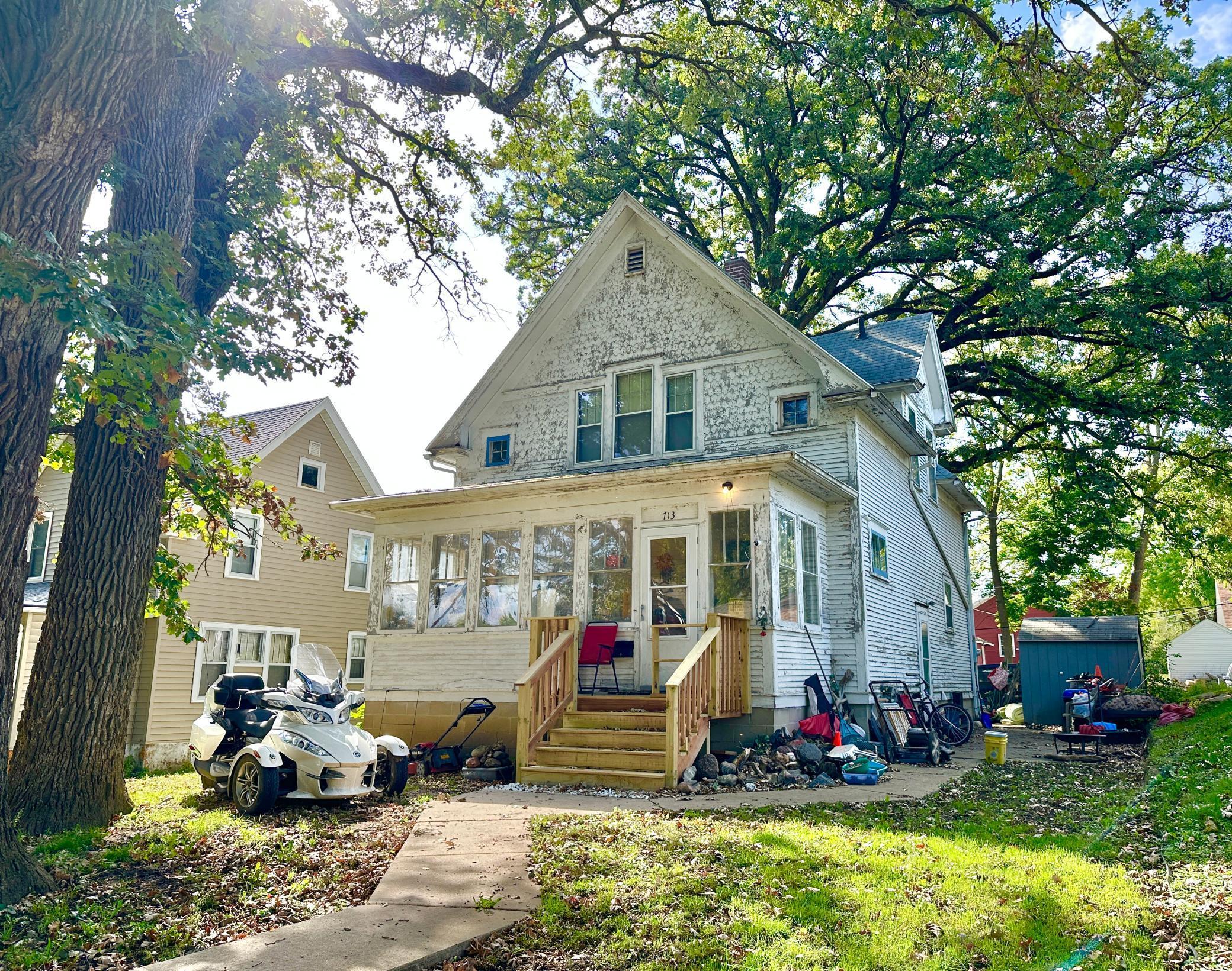 713 Minnesota Avenue Albert Lea MN 56007