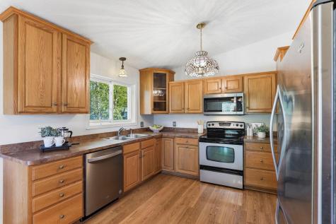 11724 67th Place N Maple Grove MN 55369
