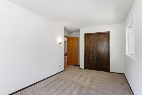 11724 67th Place N Maple Grove MN 55369