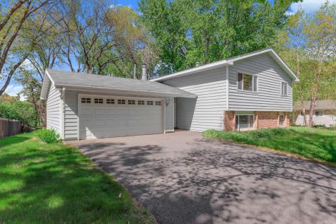 11724 67th Place N Maple Grove MN 55369