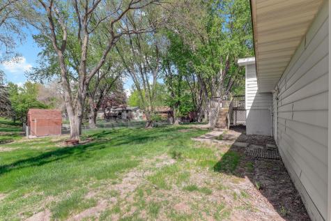 11724 67th Place N Maple Grove MN 55369